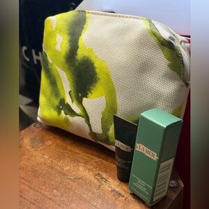 La Mer Cosmetics Pouch + Regenerating Serum (Mini)